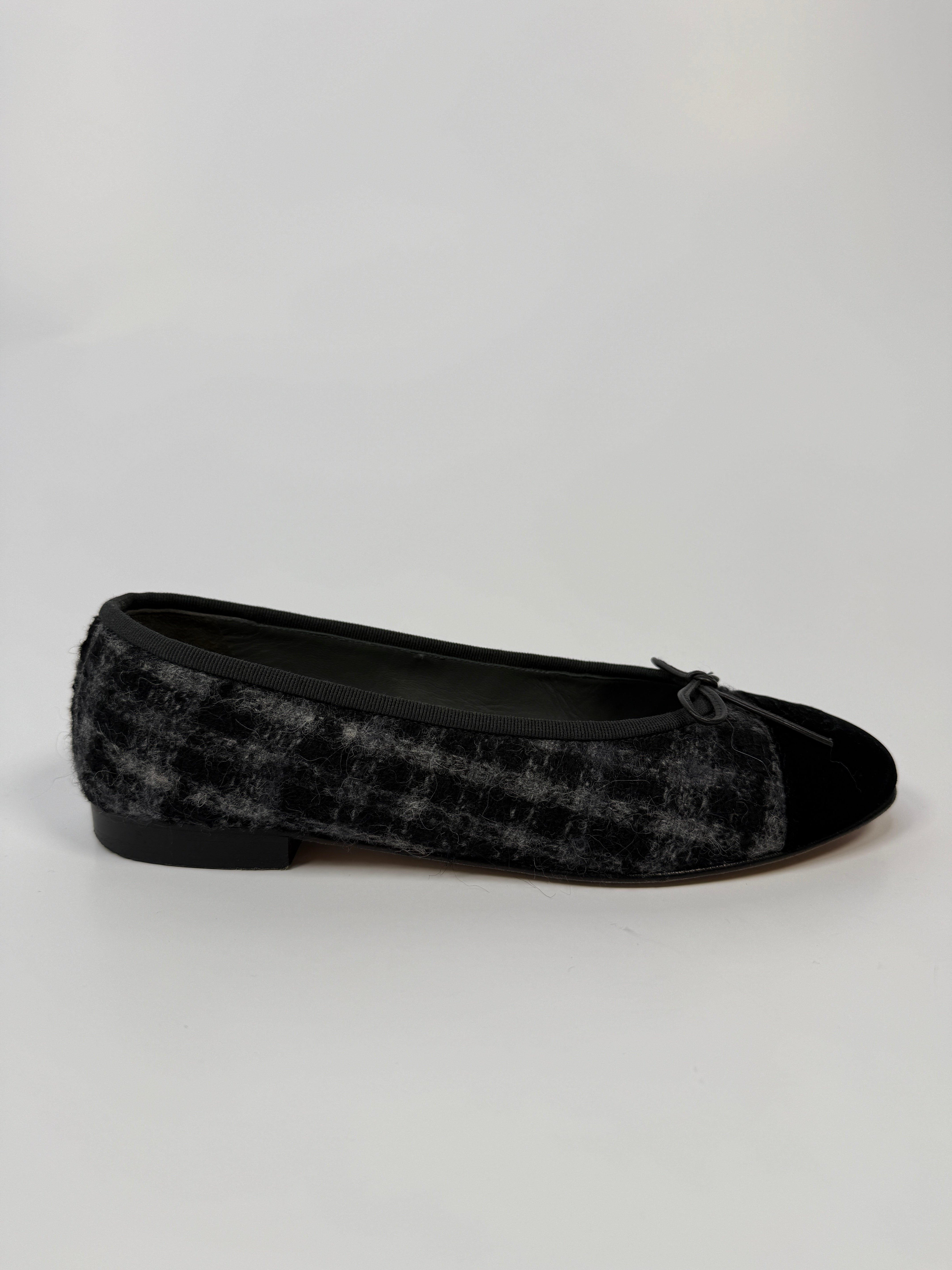 Chanel Ballet Pumps (Size 38.5/UK5.5)