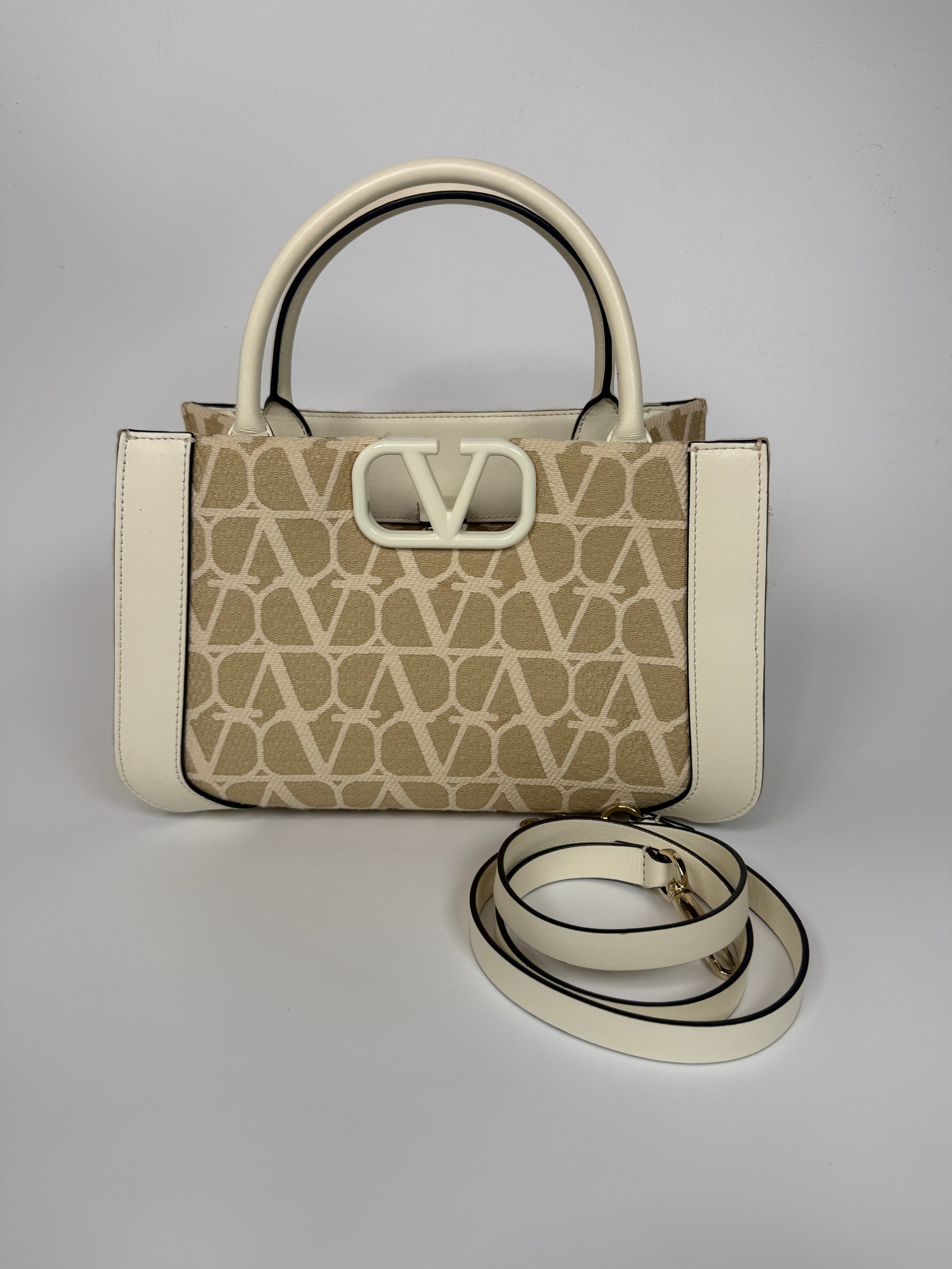 Authentic and preloved Authentic and preloved Valentino Garavani Canvas Beige Tote. 100% Authenticity guarantee 