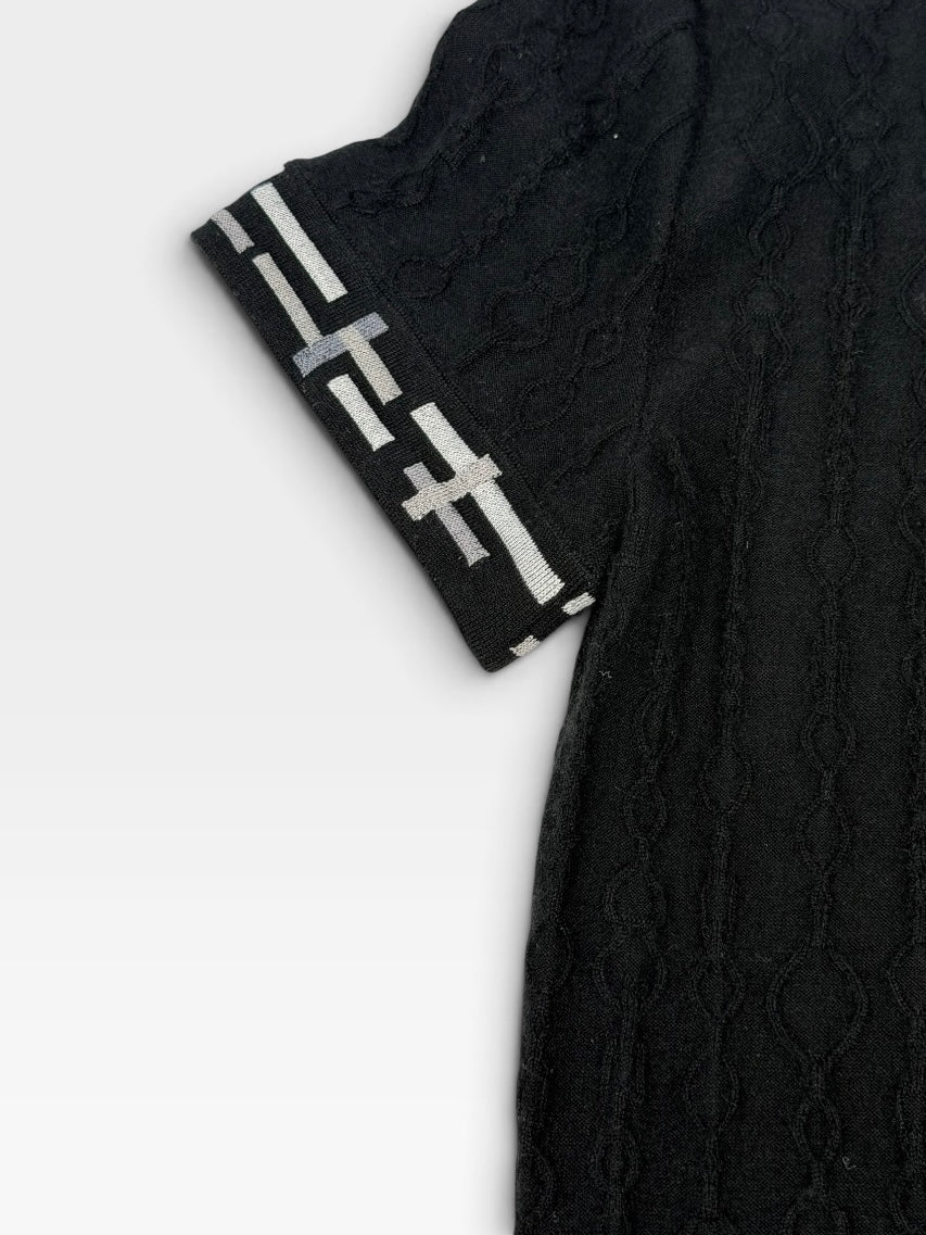 Hermès "Do Re Boucles" Short-Sleeve Sweater (Size 34/ UK6). Authentic and preloved in excellent condition. 100% guarantee. Insured next day delivery