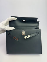 Hermès Kelly Sellier 25 In Gris Misty Epsom Leather With PHW