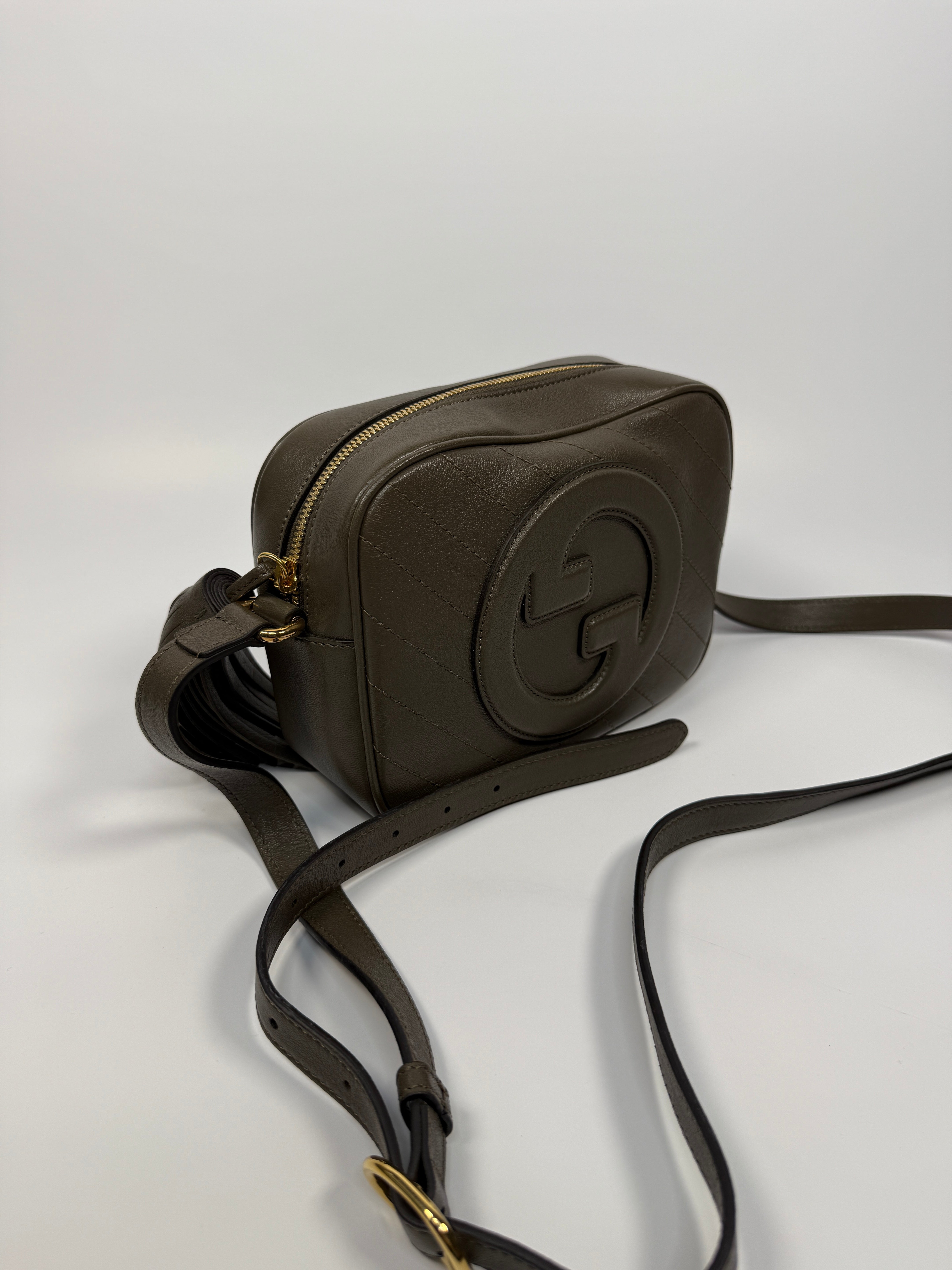 Gucci Soho Disco Crossbody Bag In Khaki  Leather