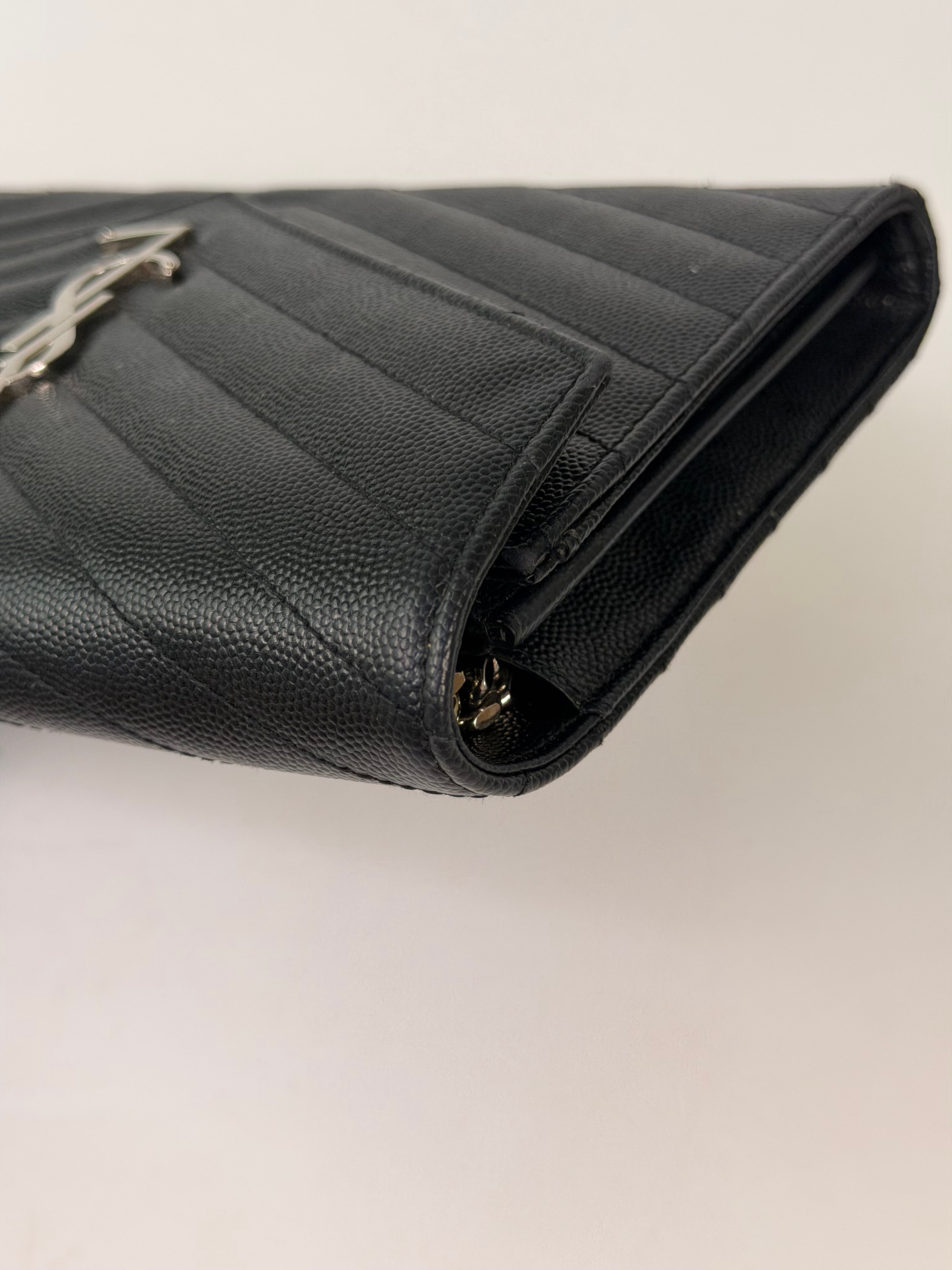 Saint Laurent Cassandre Chain Wallet In Black With Silver Hardware in good condition 100% authentic and preloved