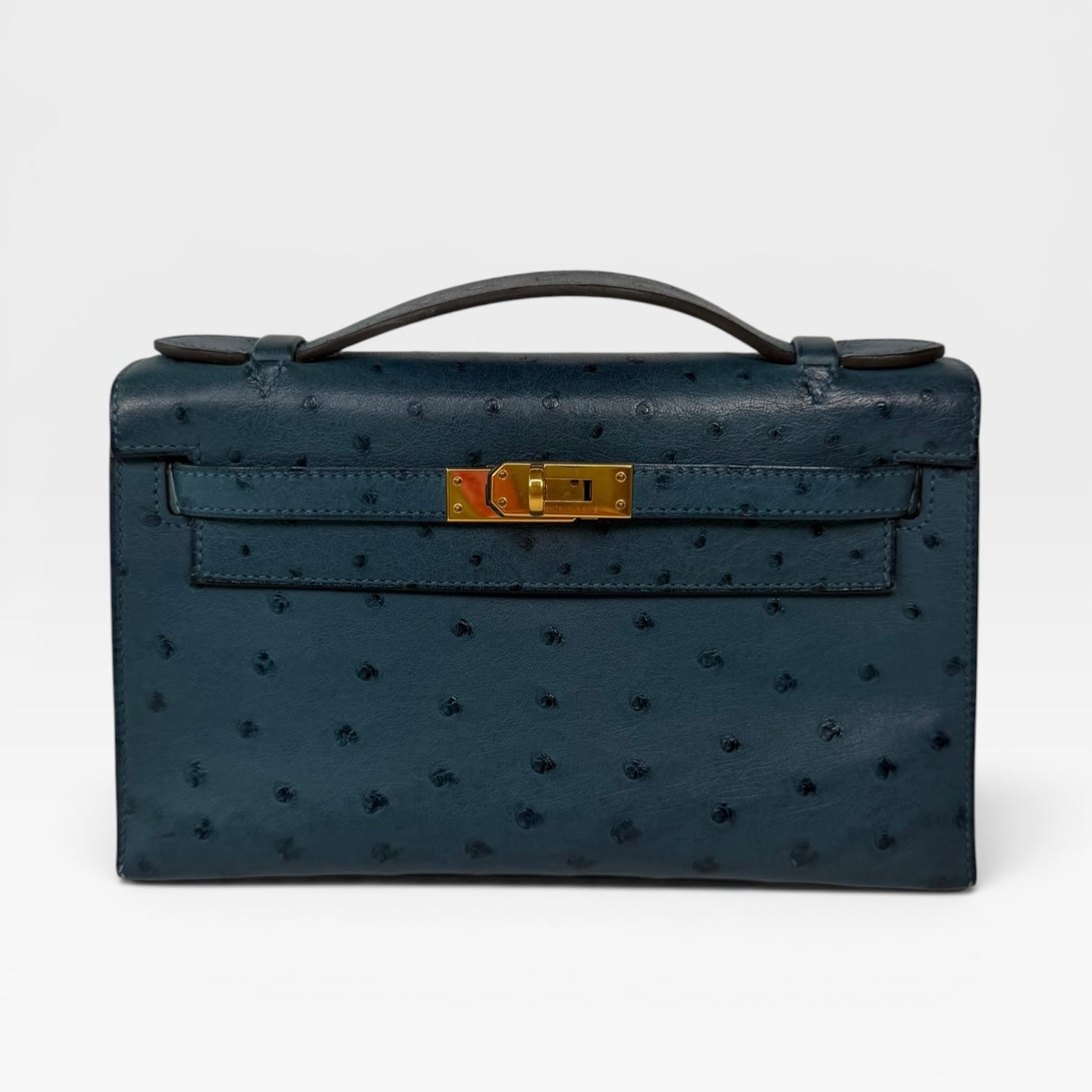 Hermés Kelly Pochette In Colvert Ostrich With Gold Hardware