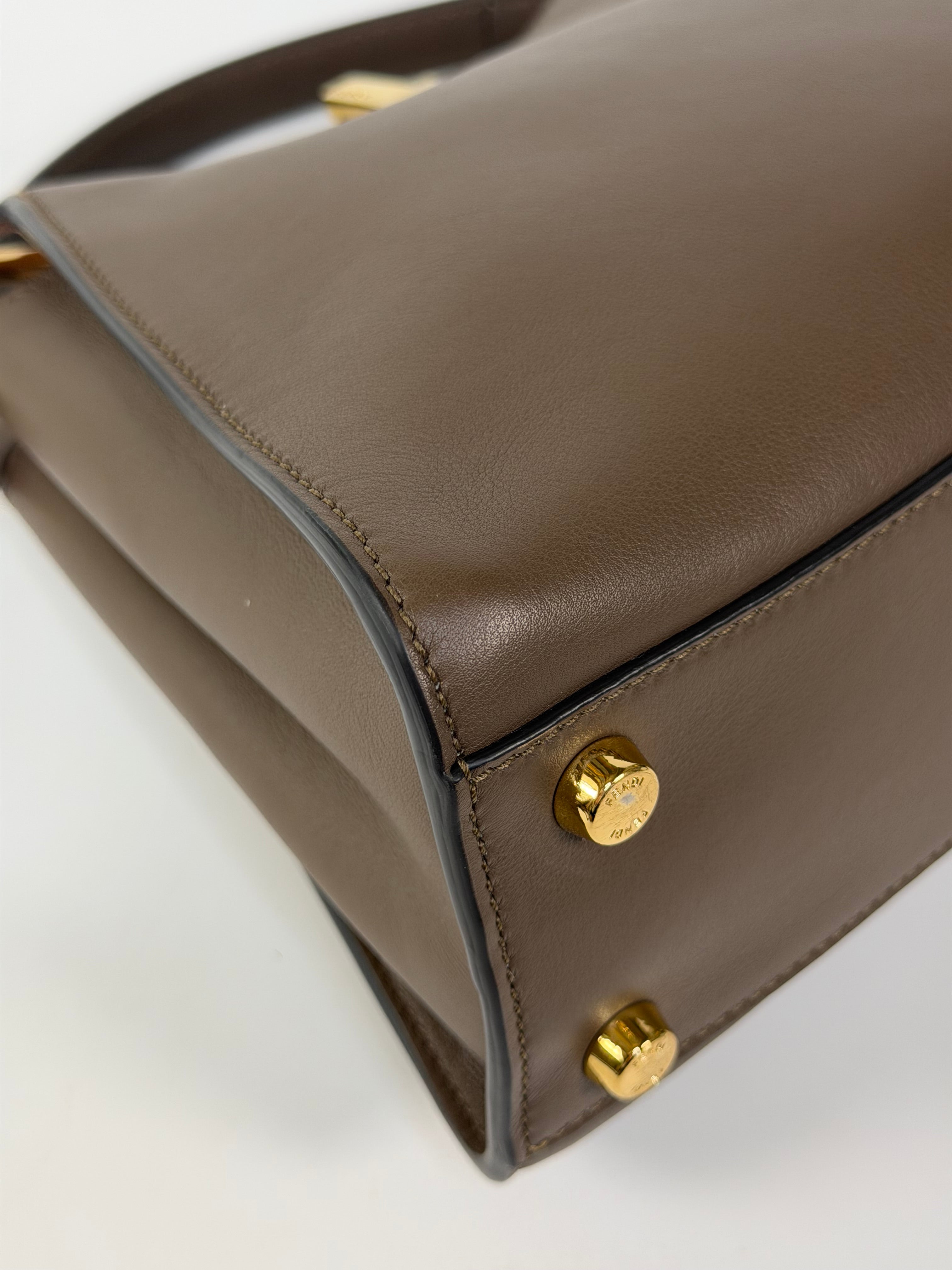 Fendi Small Peekaboo ISeeU Bag In Brown Calfskin Gold Hardware. 100% authentic and preloved in excellent condition.