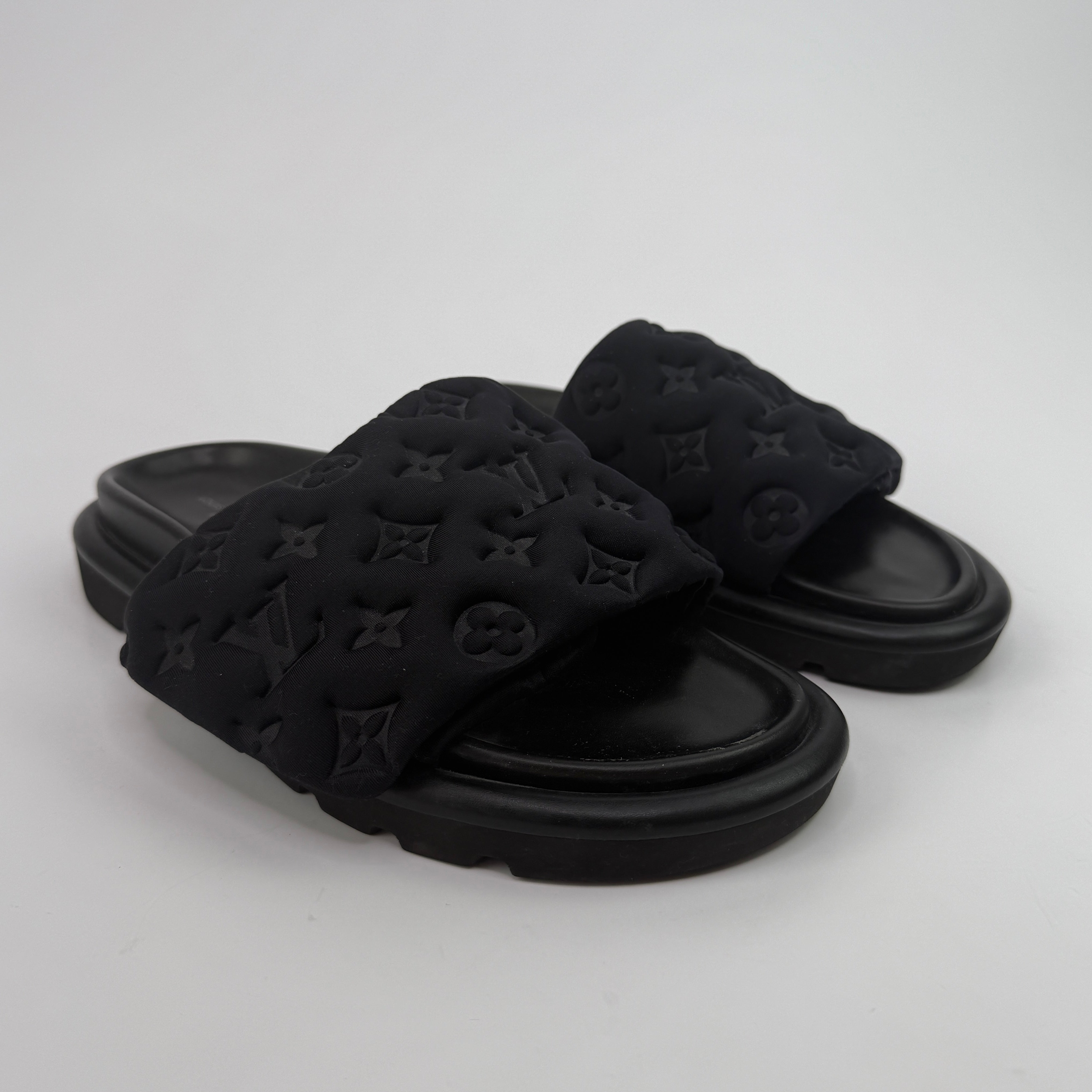 Louis Vuitton Pool Pillow Comfort Mules (Size 38/UK5)