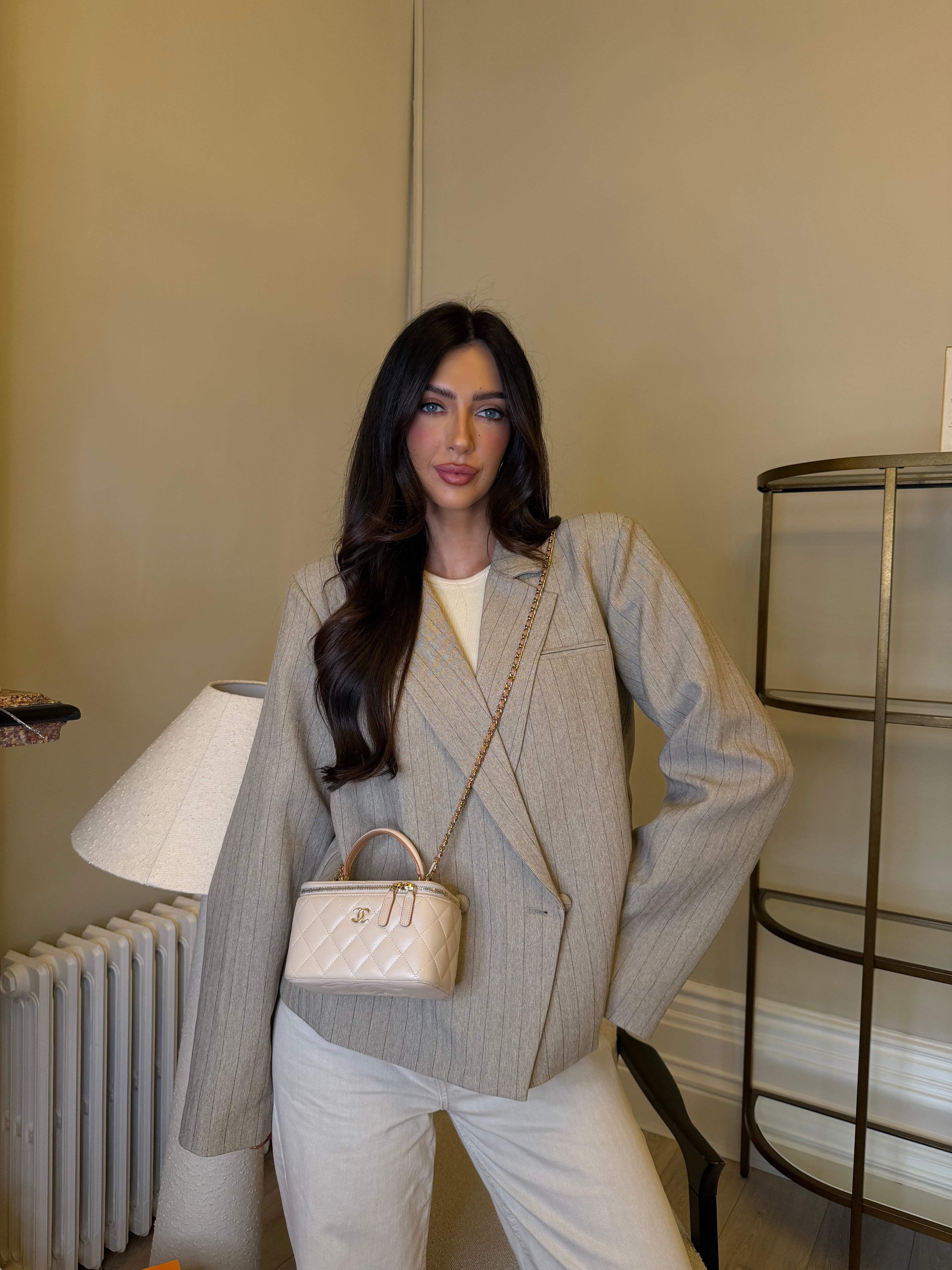 Chanel Vanity Rectangular Top Handle Ecru/Beige Lambskin With Gold Hardware Authentic and preloved. Excellent condition.