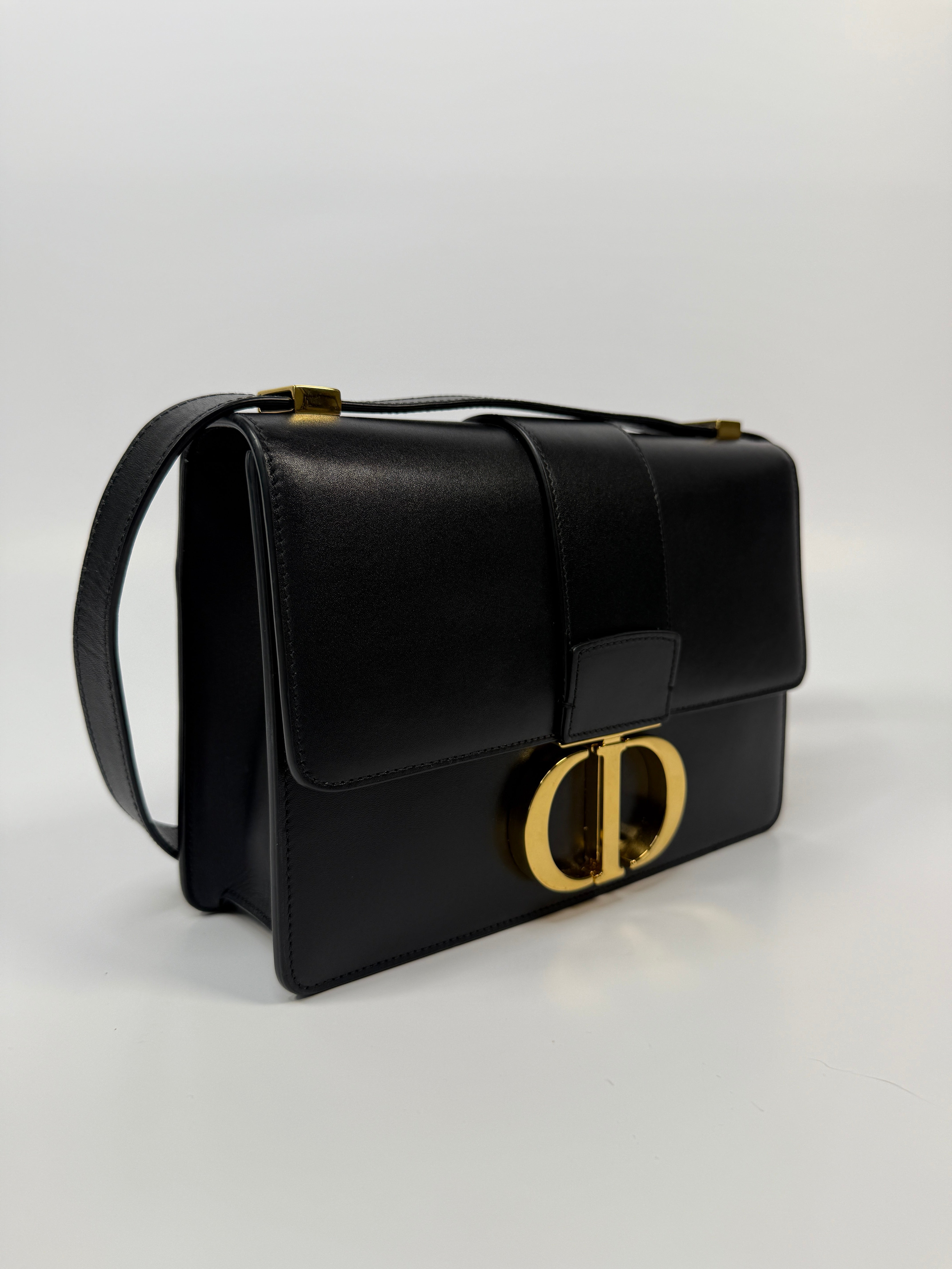 Christian Dior 30 Montaigne Bag
Pre Loved & Authentic 