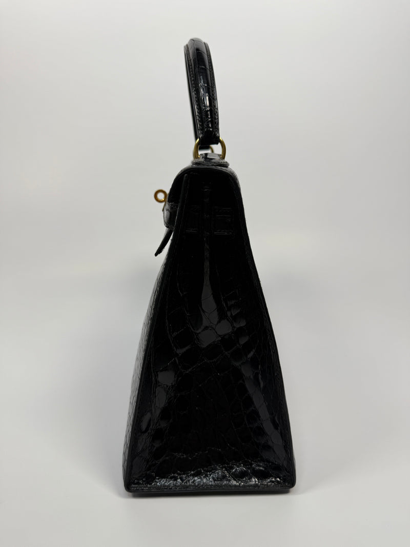 Hermès Vintage Kelly 28 In Shiny Black Crocodile With GHW