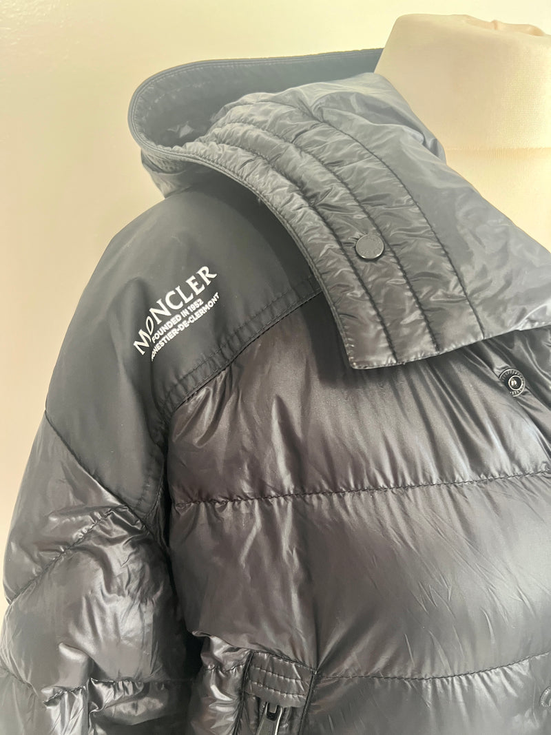 Moncler Long Length Alderney Giubbotto Jacket (TG4 / UK14)