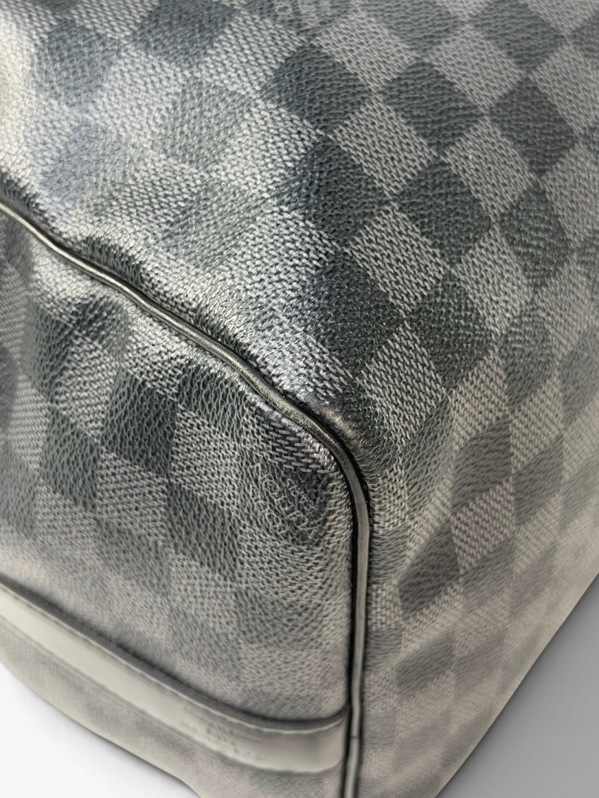 Louis Vuitton Keepall Bandouliere 45 In Damier Graphite Canvas. 100% authentic  and preloved in excellent condition