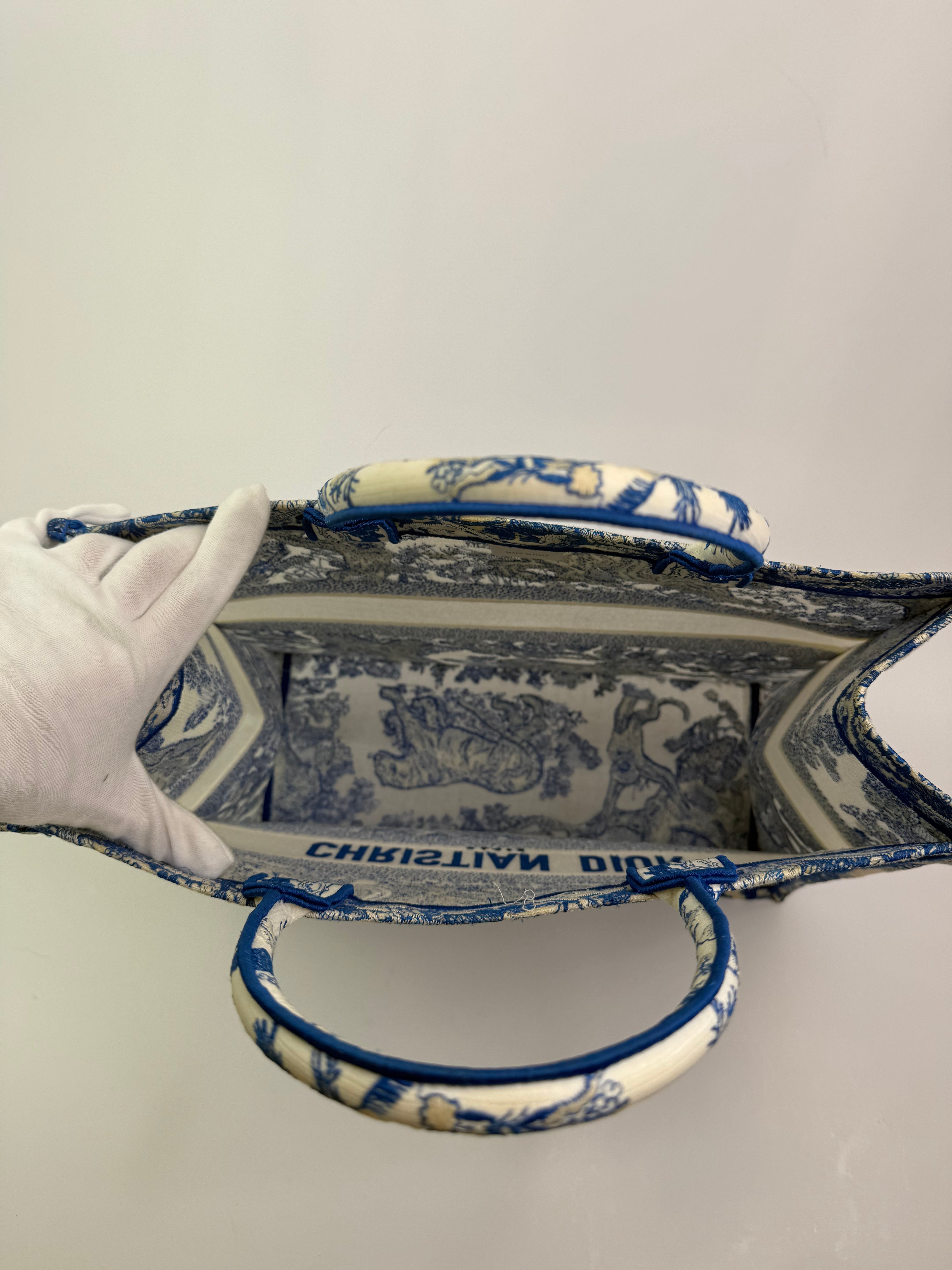 Christian Dior Large Book Tote
Pre Loved & Authentic 