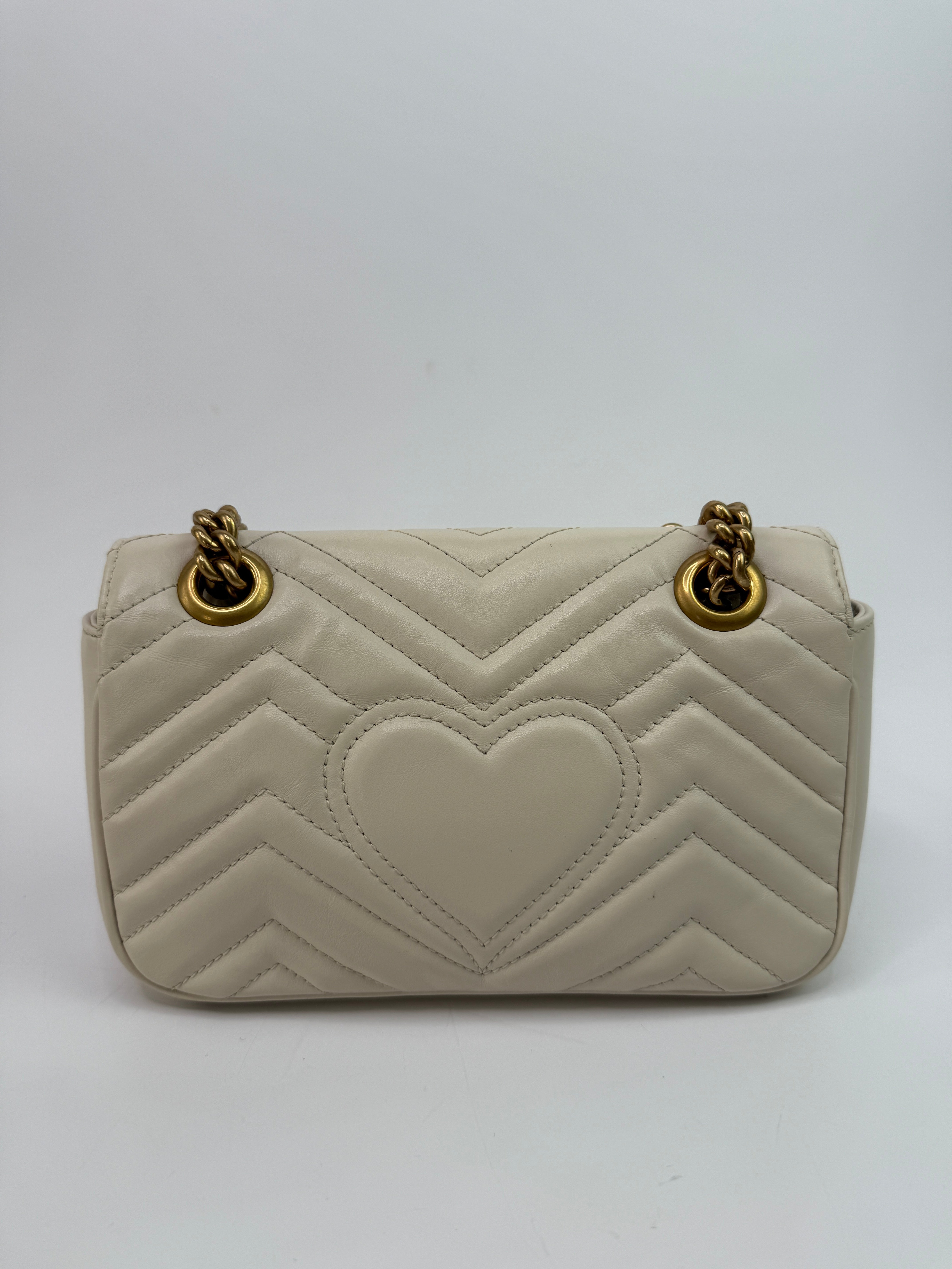 Gucci GG Small Marmont Matelasse Shoulder Bag