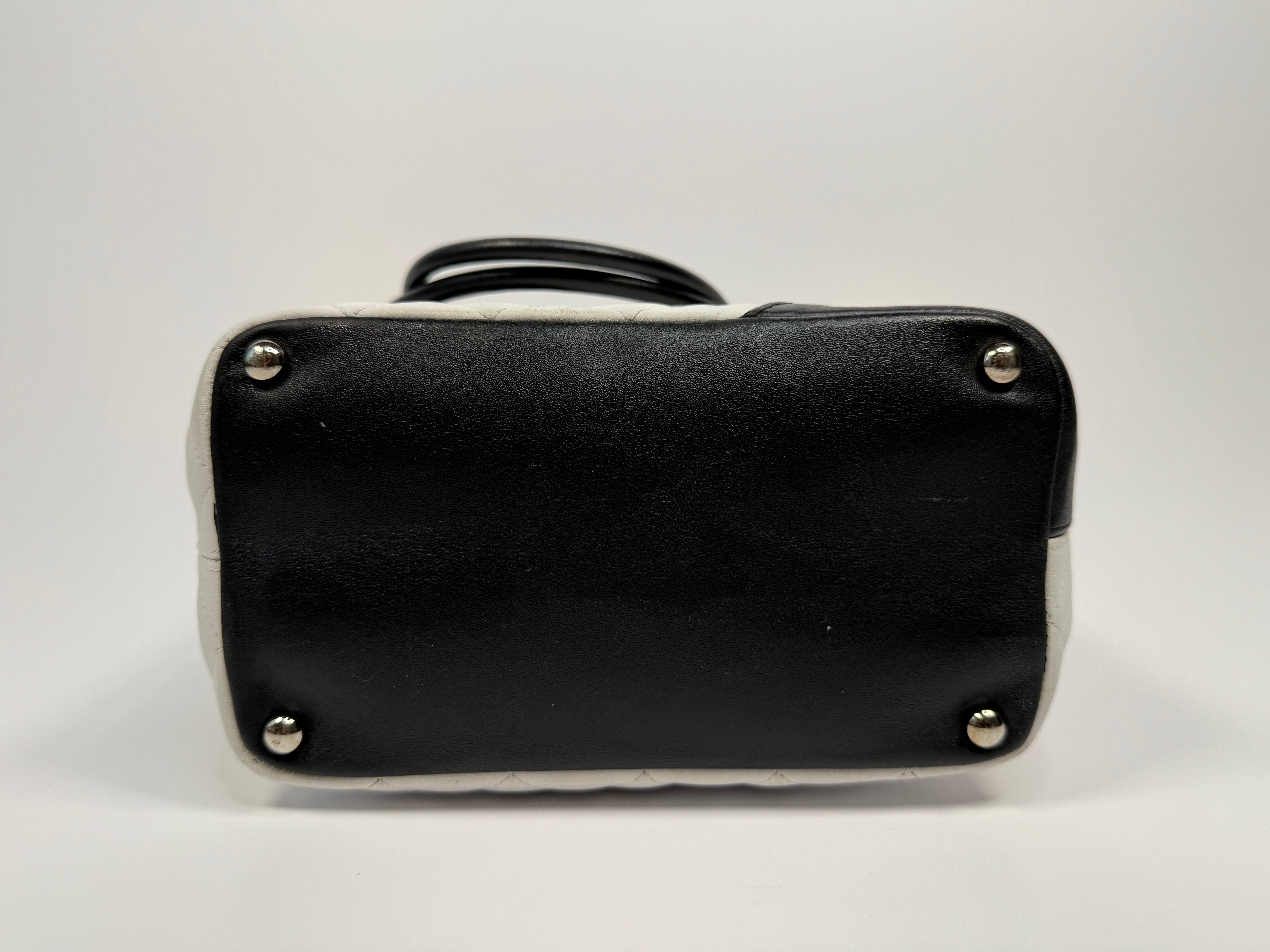 Chanel Small Cambon Tote Bag
Pre Loved & Authentic 