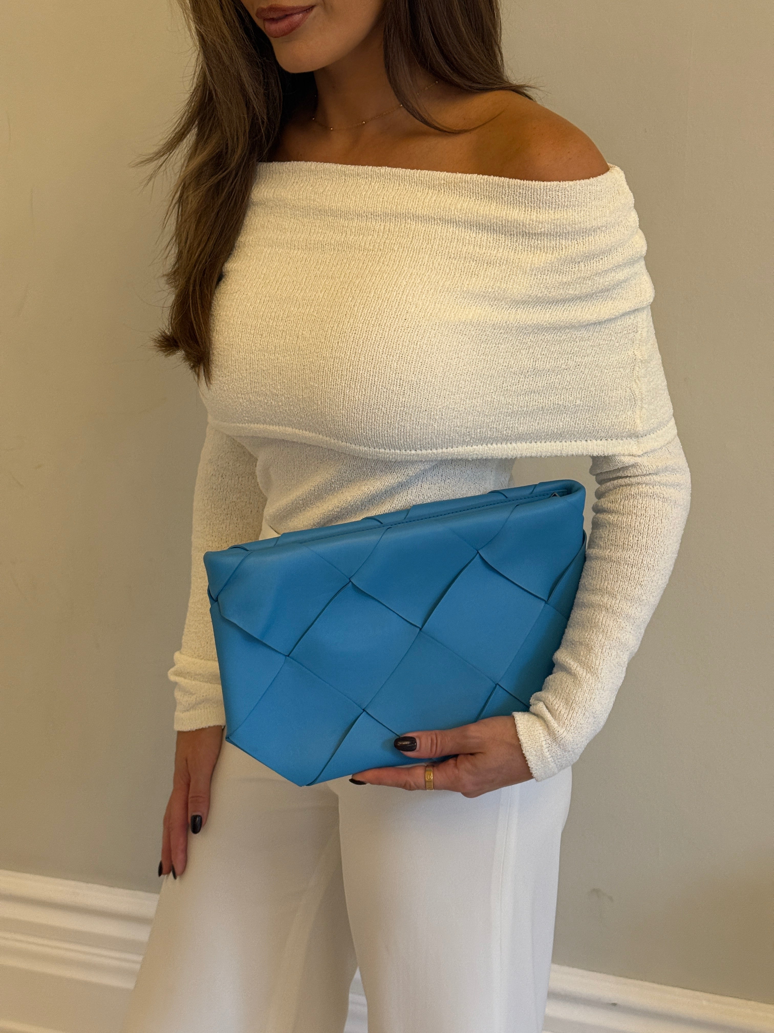 Bottega Veneta Intrecciato Zipped Pouch Pre Loved