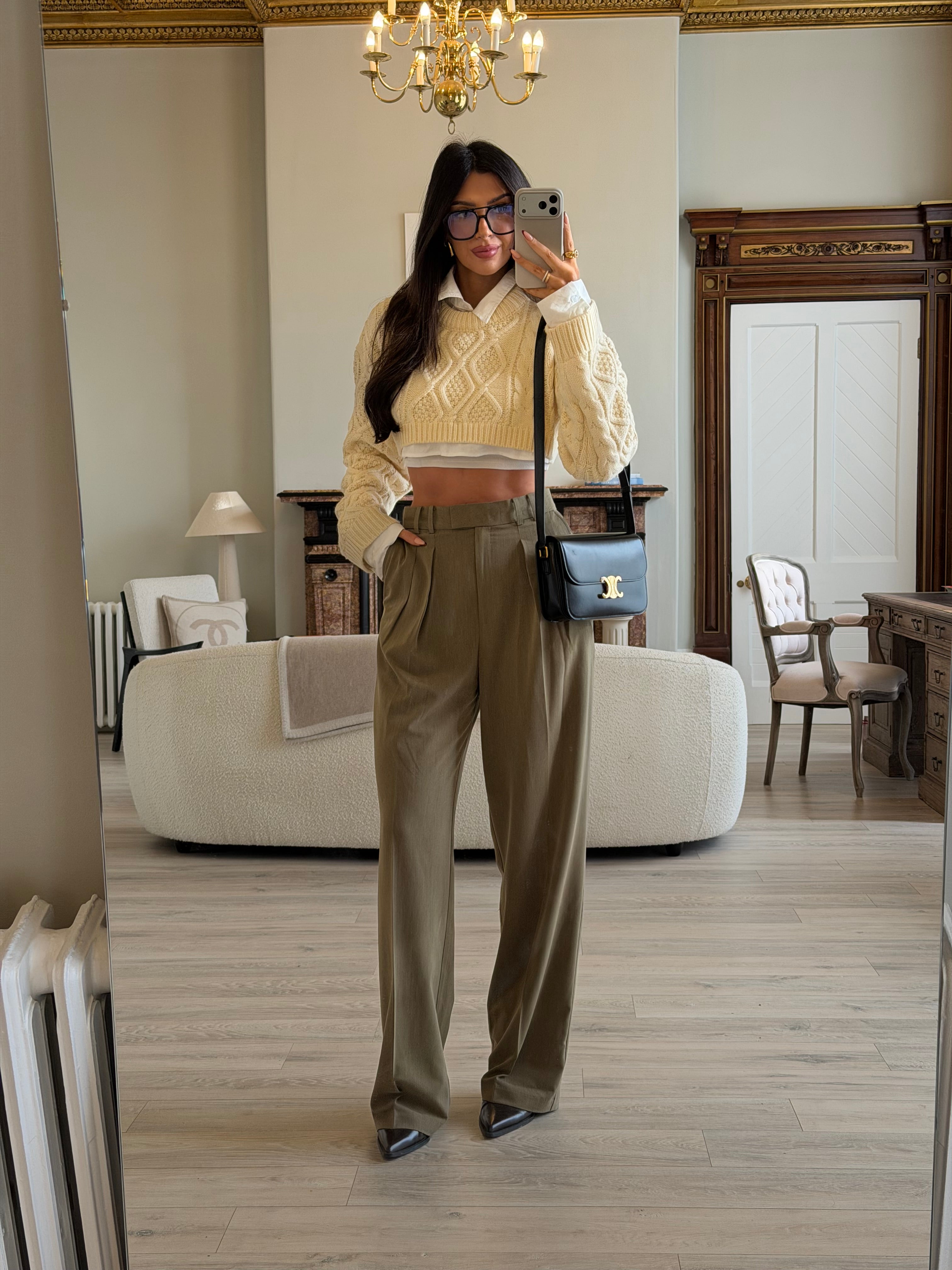 Celine Classique Medium Triomphe Bag In Black Calfskin