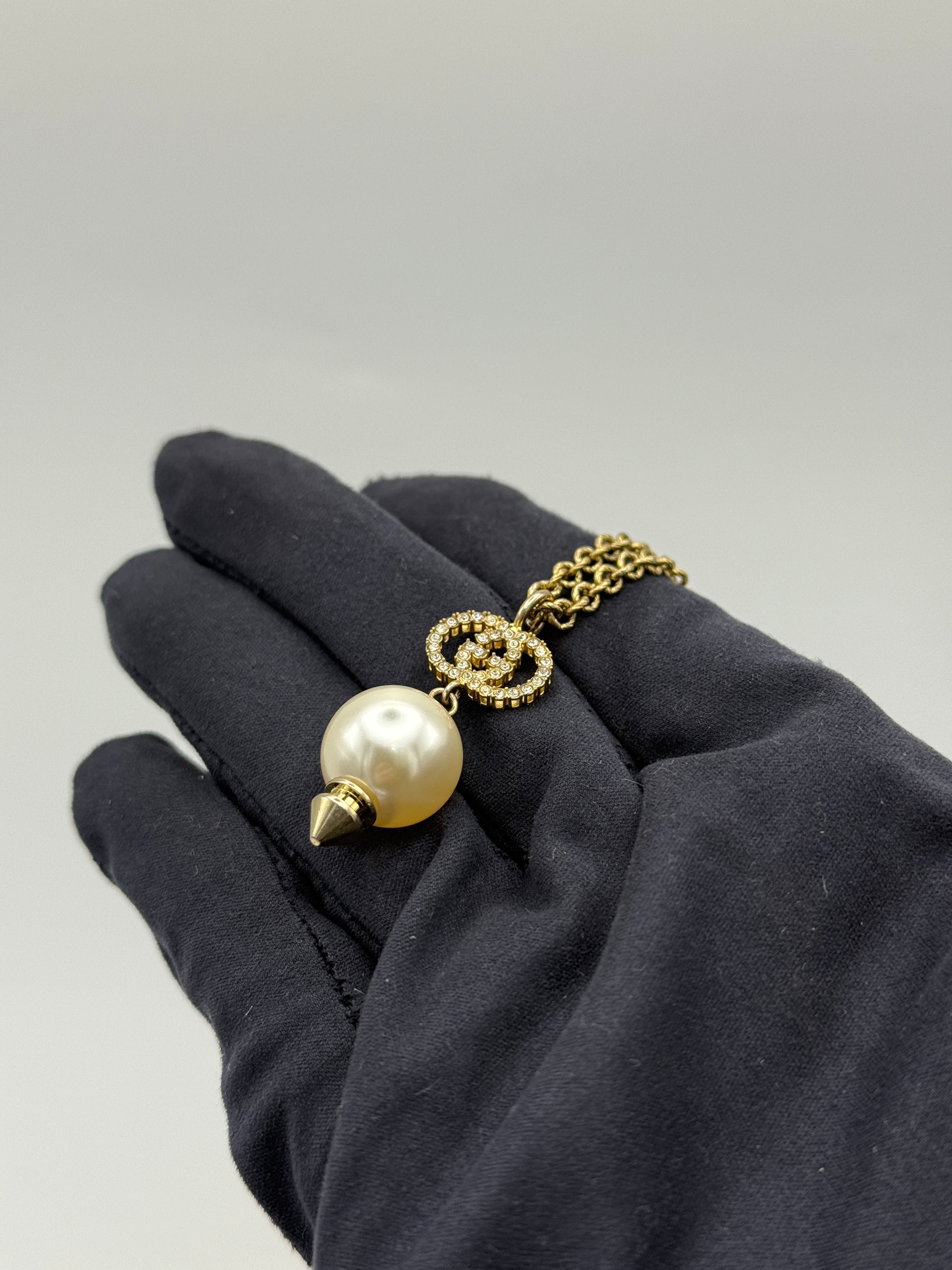 Gucci Interlocking G Pearl Necklace