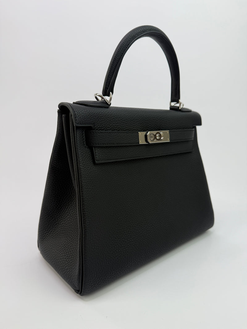 Hermès Kelly 28 Retourne Black Togo Leather With Palladium Hardware