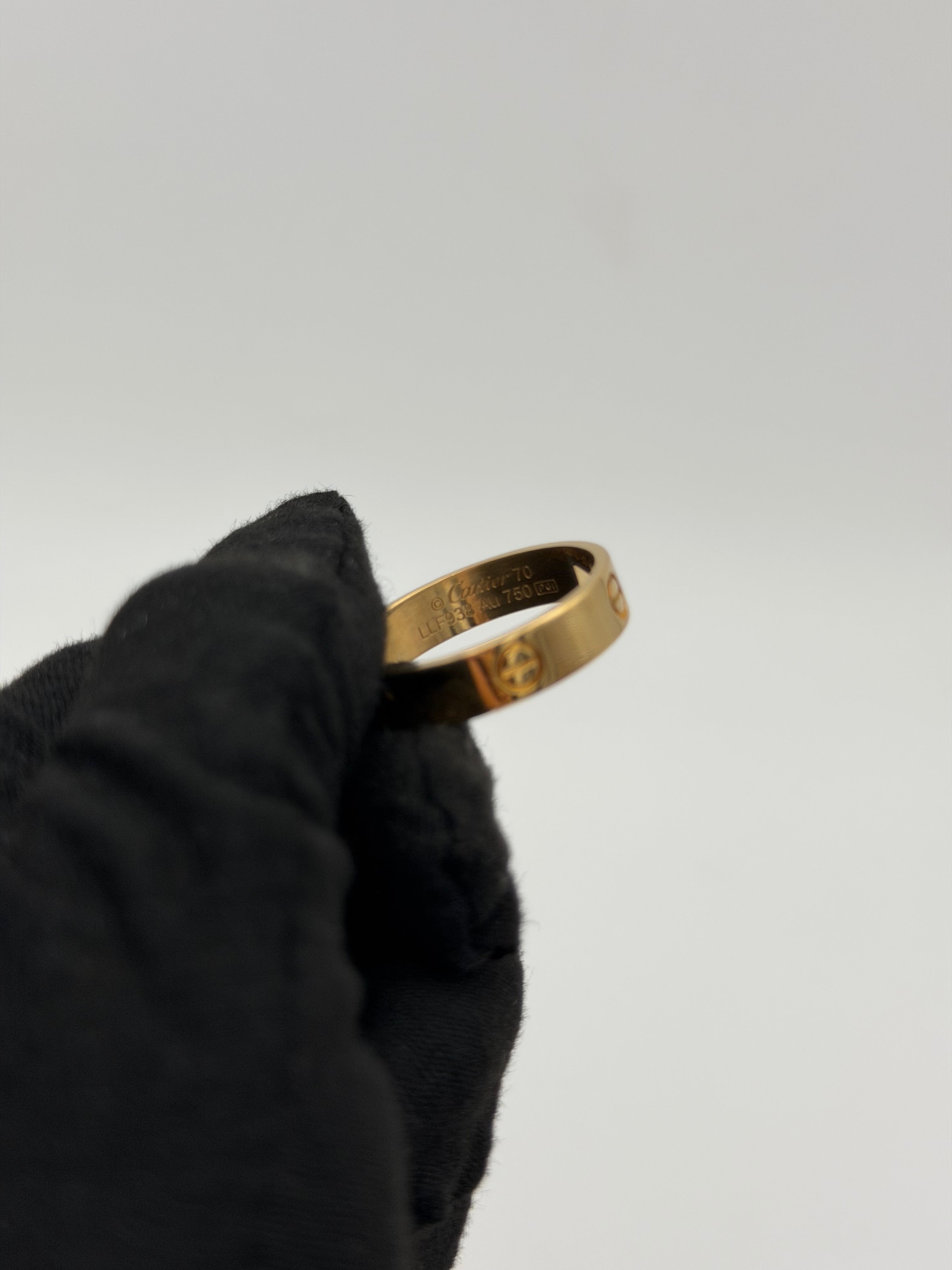 Cartier Love Ring Classic Model In 18kt Yellow Gold