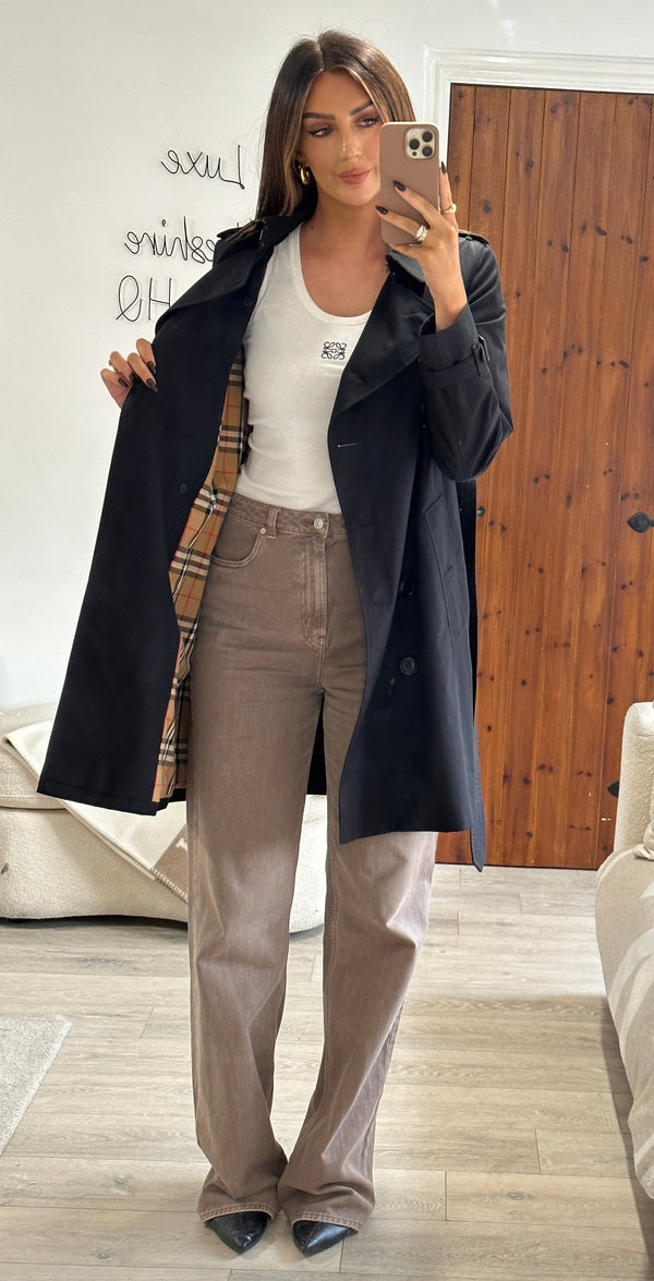 Burberry Black  Kensington Heritage Trench Coat (Size IT44 / UK 12)