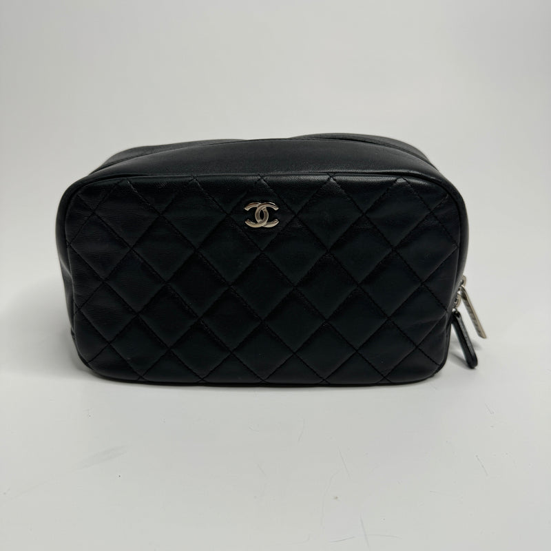 Black chanel lambskin bag best sale