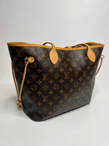 Louis Vuitton Neverfull MM Bag