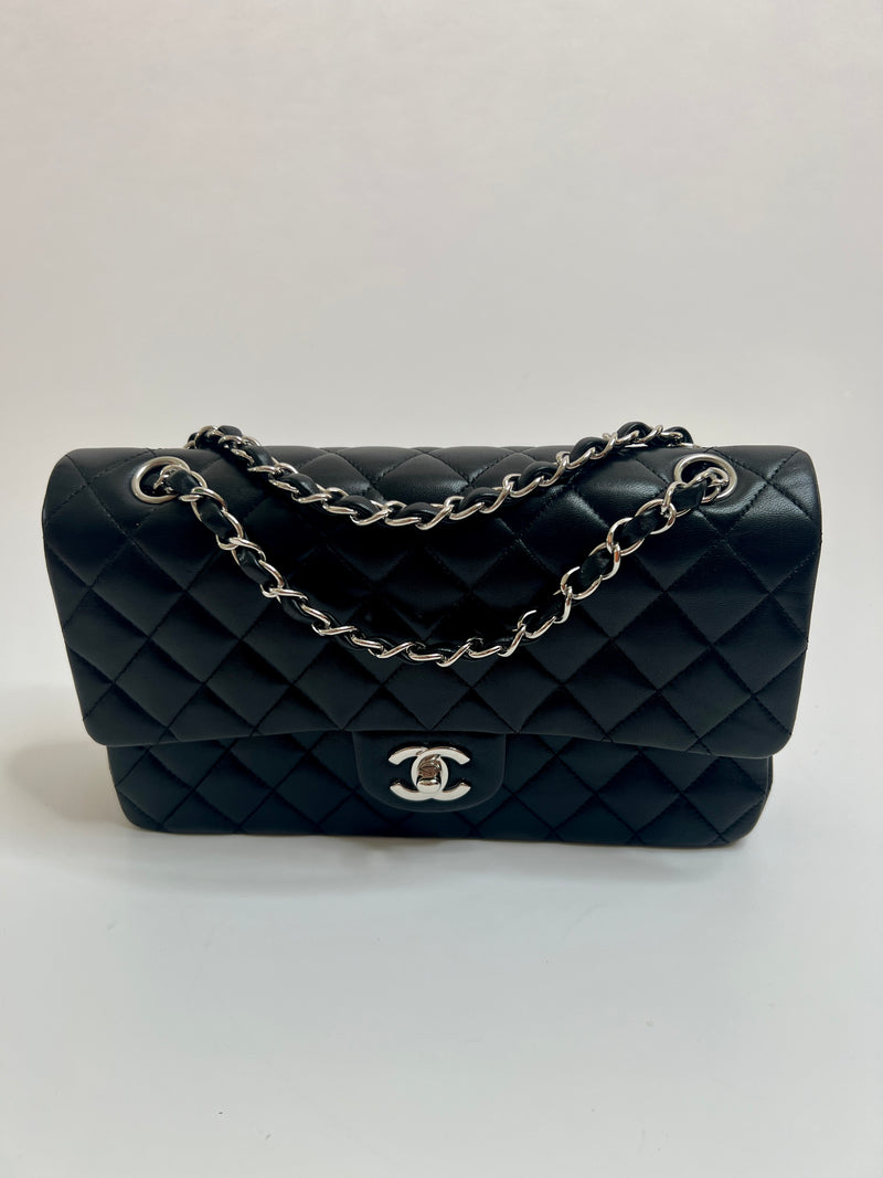 Chanel Black Lambskin Leather Medium Classic Double Flap