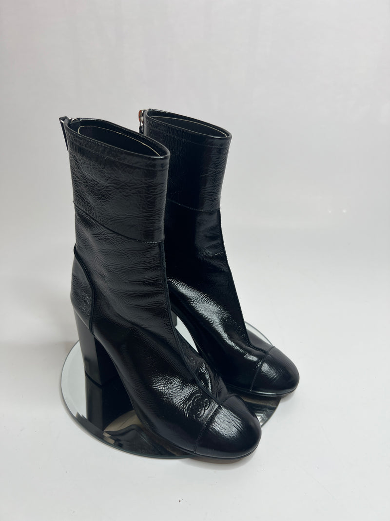 Chanel Black Patent Leather Heeled Ankle Boots (Size 38.5 /UK 5.5)