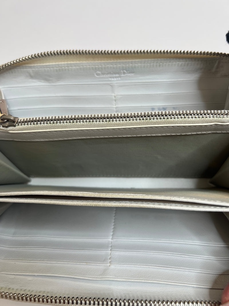 Christian Dior Patent Oblique Cream Long Wallet