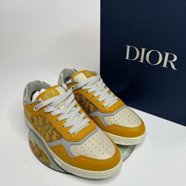 Christian Dior Sneakers  (Size 39 /UK 6)