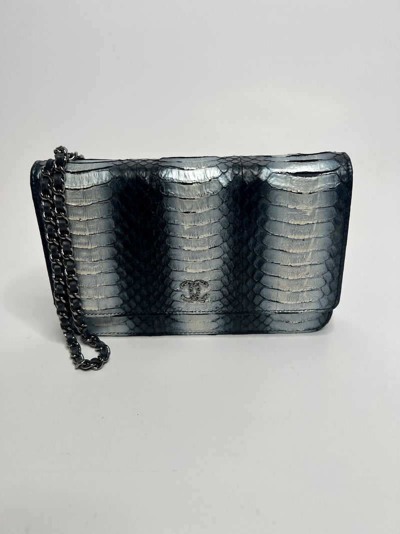 Chanel  Metallic Python Wallet On Chain