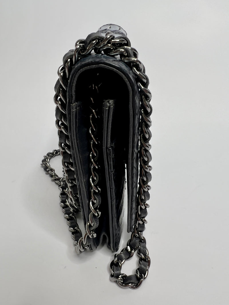 Chanel  Metallic Python Wallet On Chain