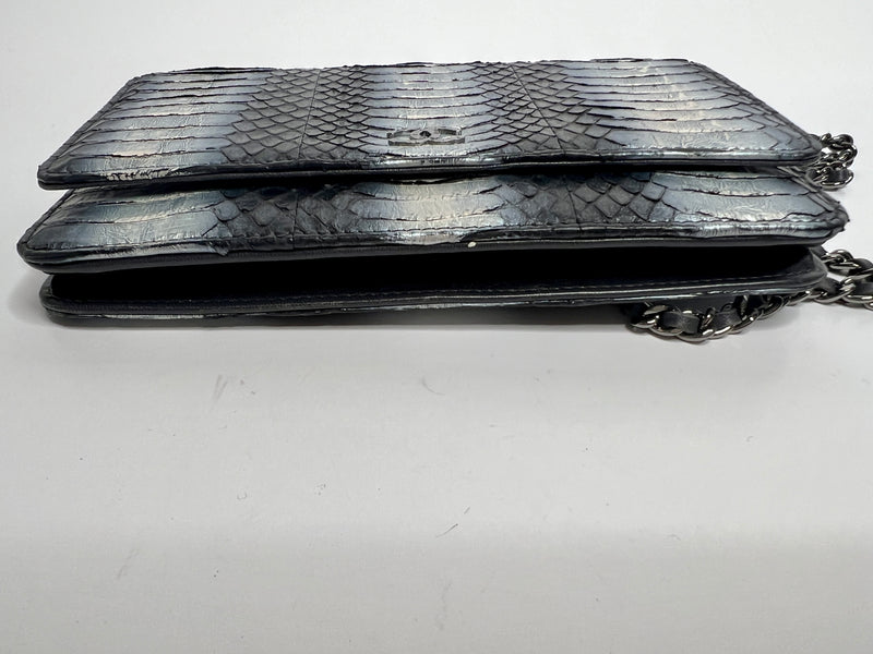 Chanel  Metallic Python Wallet On Chain