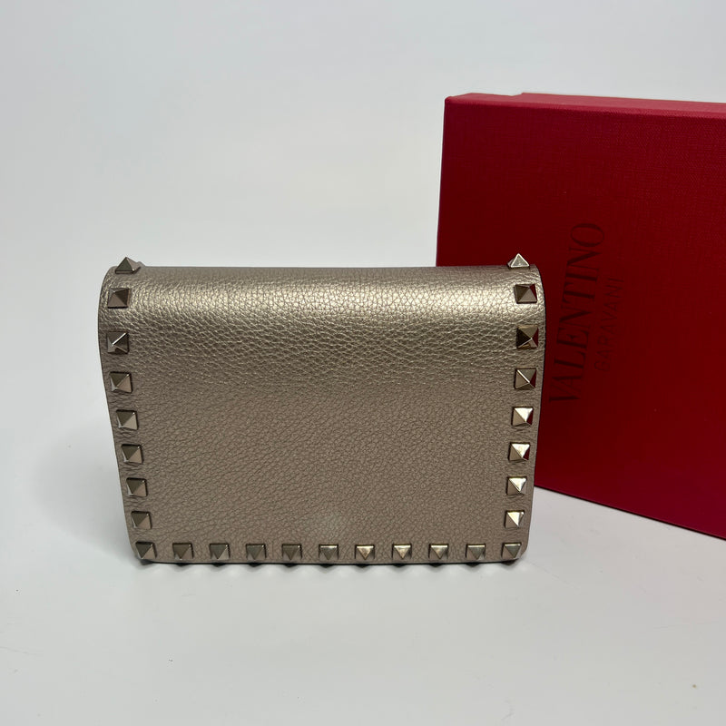 Valentino Rockstud Cross Body Bag in Gold Grained Leather