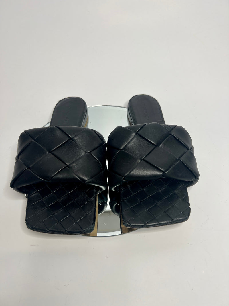 Bottega Veneta Black Lido Intrecciato Sandals (Size 39/ UK 6)