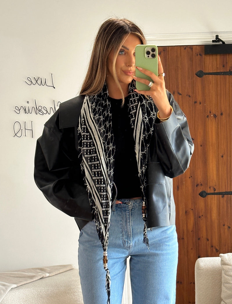 Gucci Black & White Bamboo Scarf