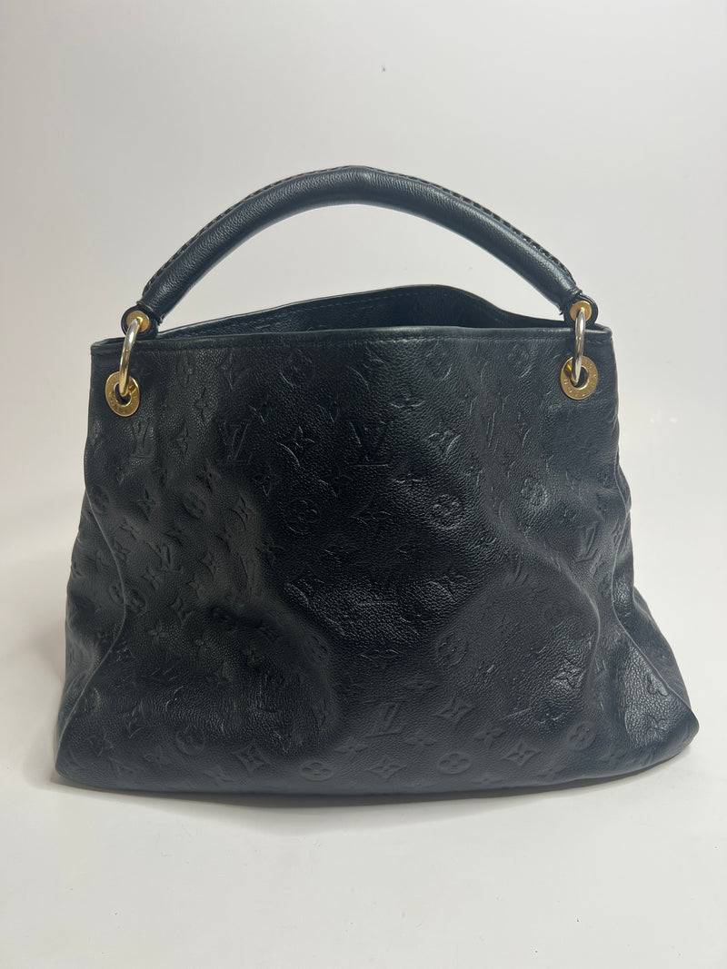 Louis Vuitton Monogram Artsy MM Shoulder Bag