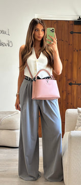 Louis Vuitton Capucines MM Bag In Magnolia Taurillion Leather