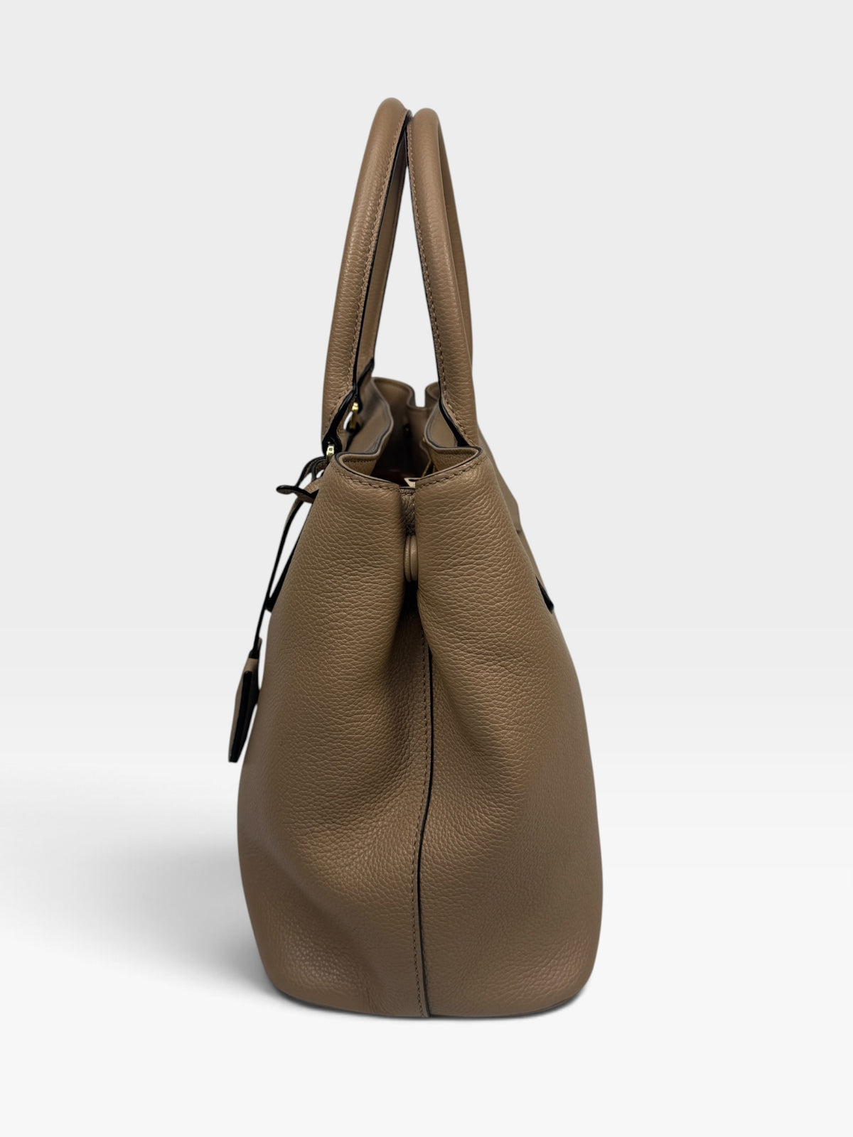 Prada Double Medium Tote In Blush Saffiano Leather With Gold Hardware. 100% authentic and pre loved in excellent condition.
