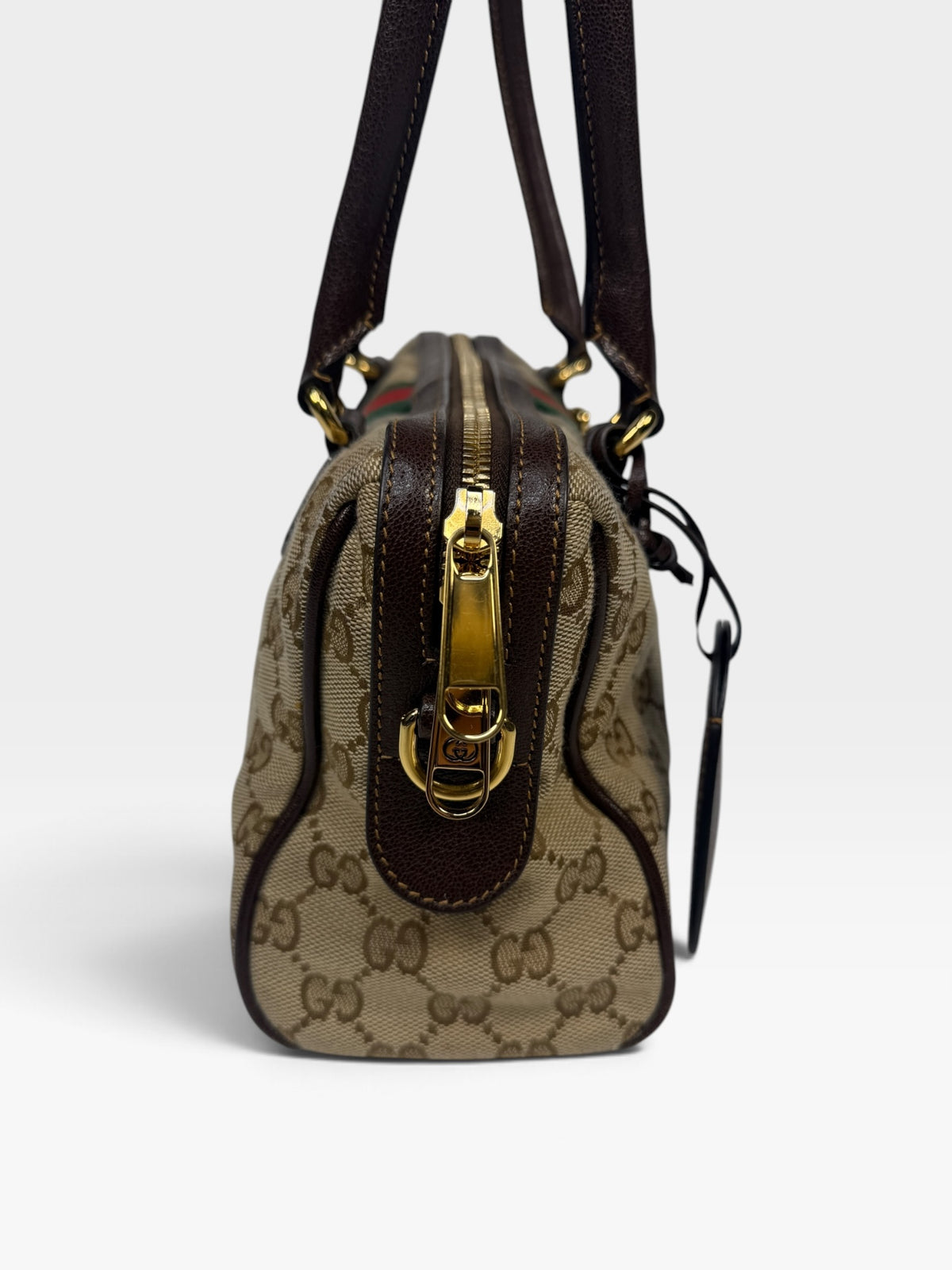 Gucci Horsebit Shoulder Bag In Beige Canvas With Gold Hardware. 100% authentic and pre loved in excellent condition. 
