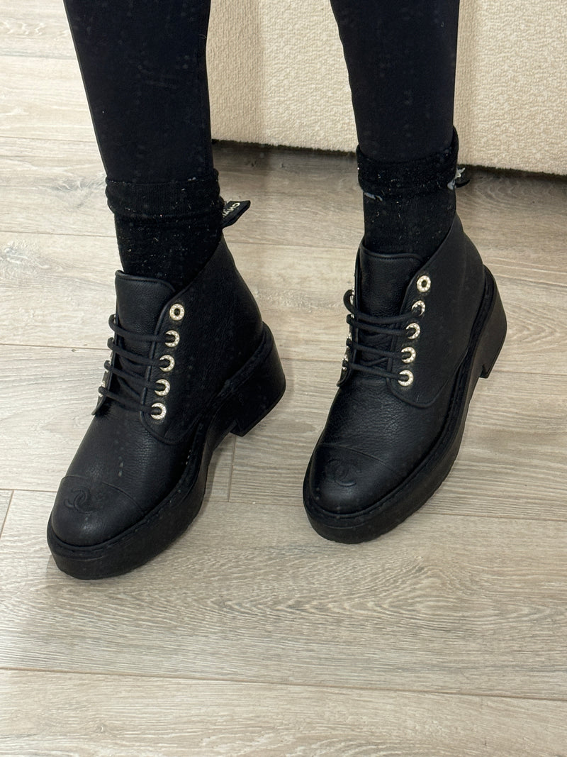 Chanel Black Capped Toe and Pearl Combat Boots (Size 38 /UK 5)
