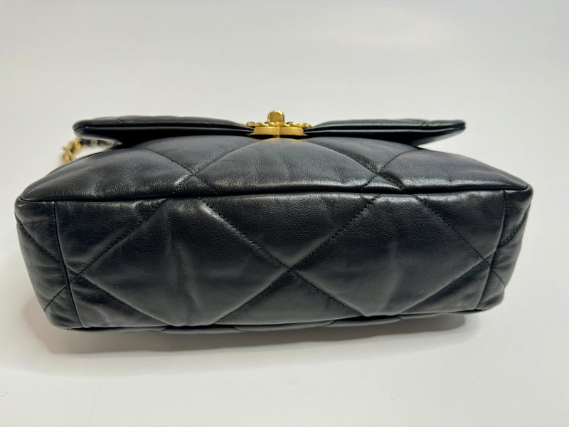 Chanel 19 Large In Goatskin Leather