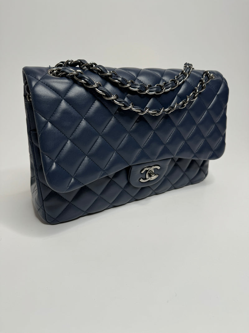 Chanel Navy Lambskin Leather Jumbo Classic Double Flap