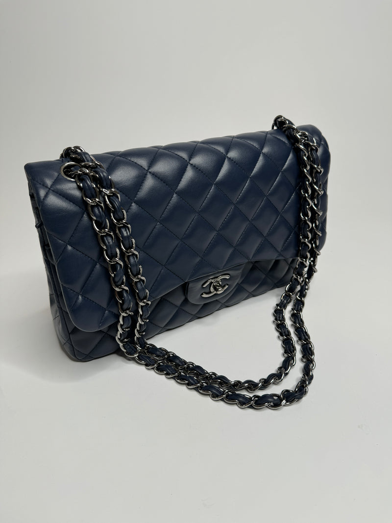 Chanel Navy Lambskin Leather Jumbo Classic Double Flap