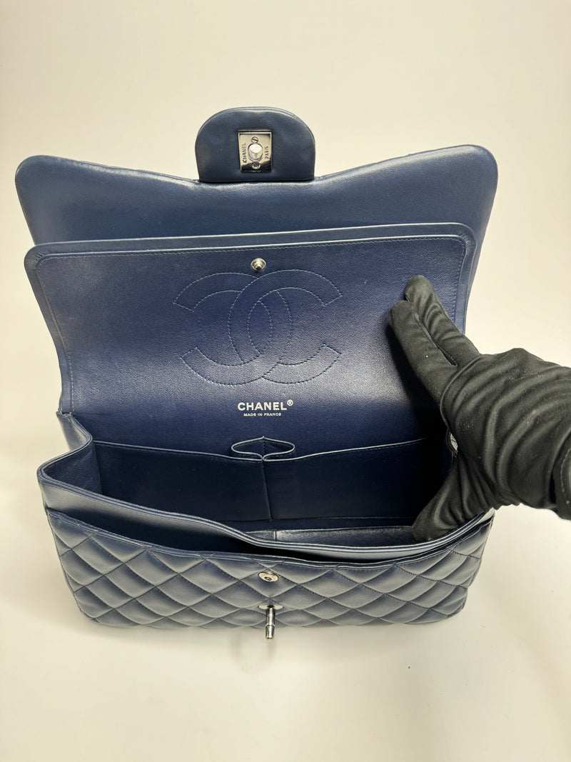 Chanel Navy Lambskin Leather Jumbo Classic Double Flap