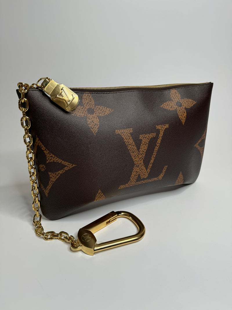 Louis Vuitton Pochette Cles XL