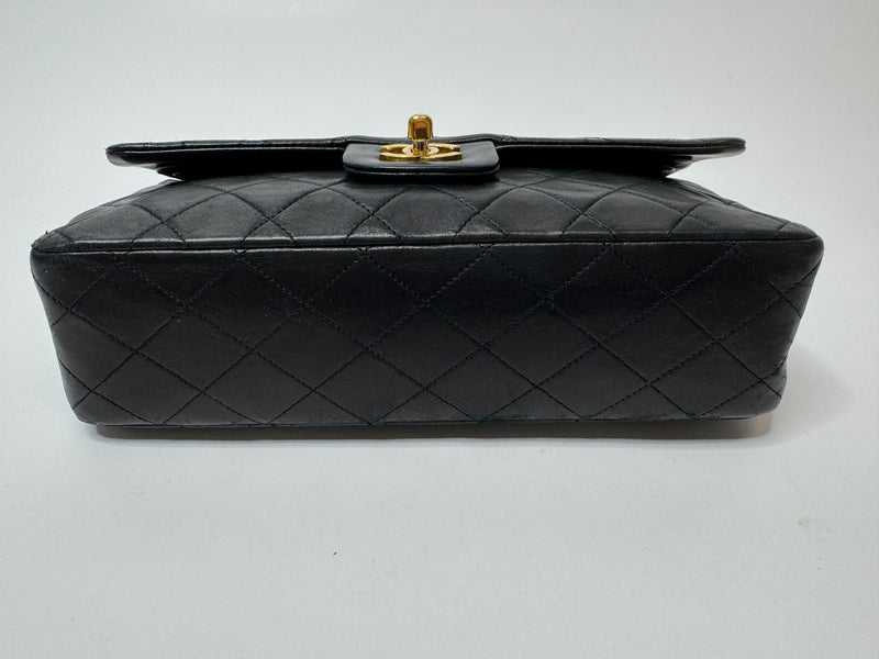 Chanel Vintage Black Lambskin Leather Medium Classic Double Flap