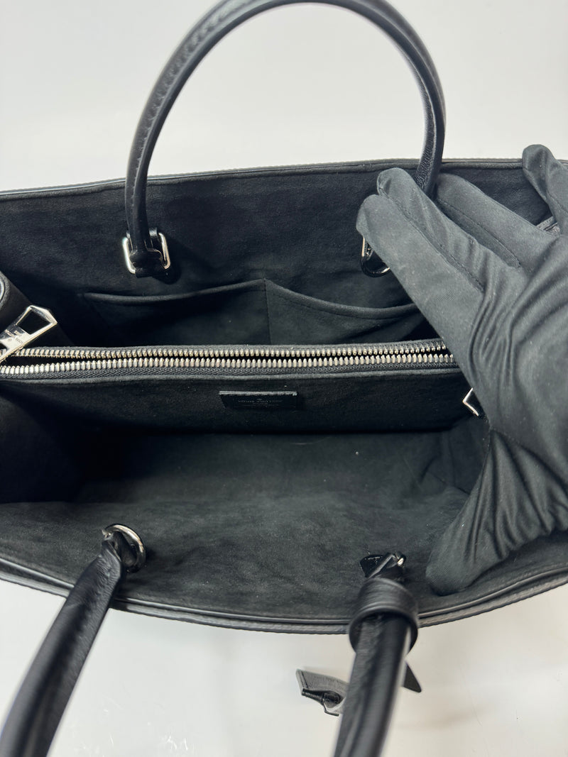 Louis Vuitton Black Epi Leather Twist Tote Bag