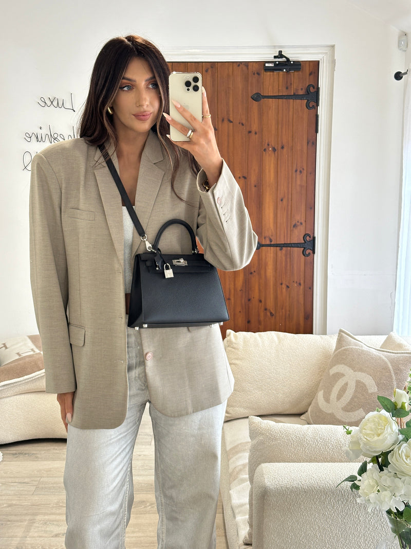 Hermès Kelly 25 In Noir Sellier Epsom With Palladium Hardware