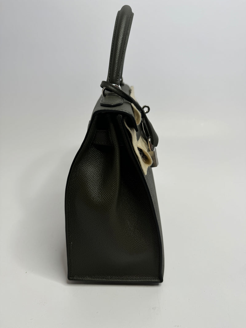 Hermès Kelly 28 II Retourne In Veau Epsom Leather With Palladium Hardware