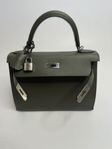Hermès Kelly 28 II Retourne In Veau Epsom Leather With Palladium Hardware